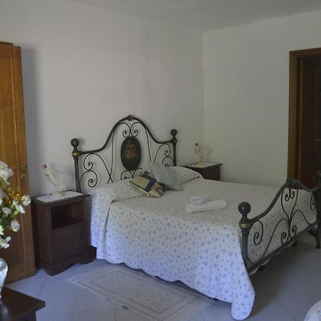 Agriturismo Millefiori 莱万托 外观 照片