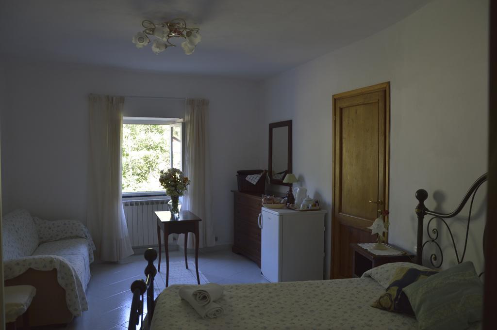 Agriturismo Millefiori 莱万托 外观 照片
